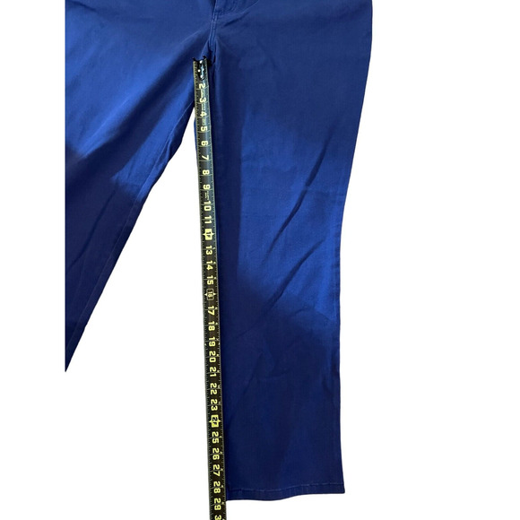 Lee Classic Fit Straight Jeans Women's Plus Size 18W Medium Blue NOS - Picture 10 of 13